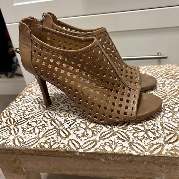 Tahari Chris Leather Shooties - Open Toed Booties - Heels - Picture 2 of 9